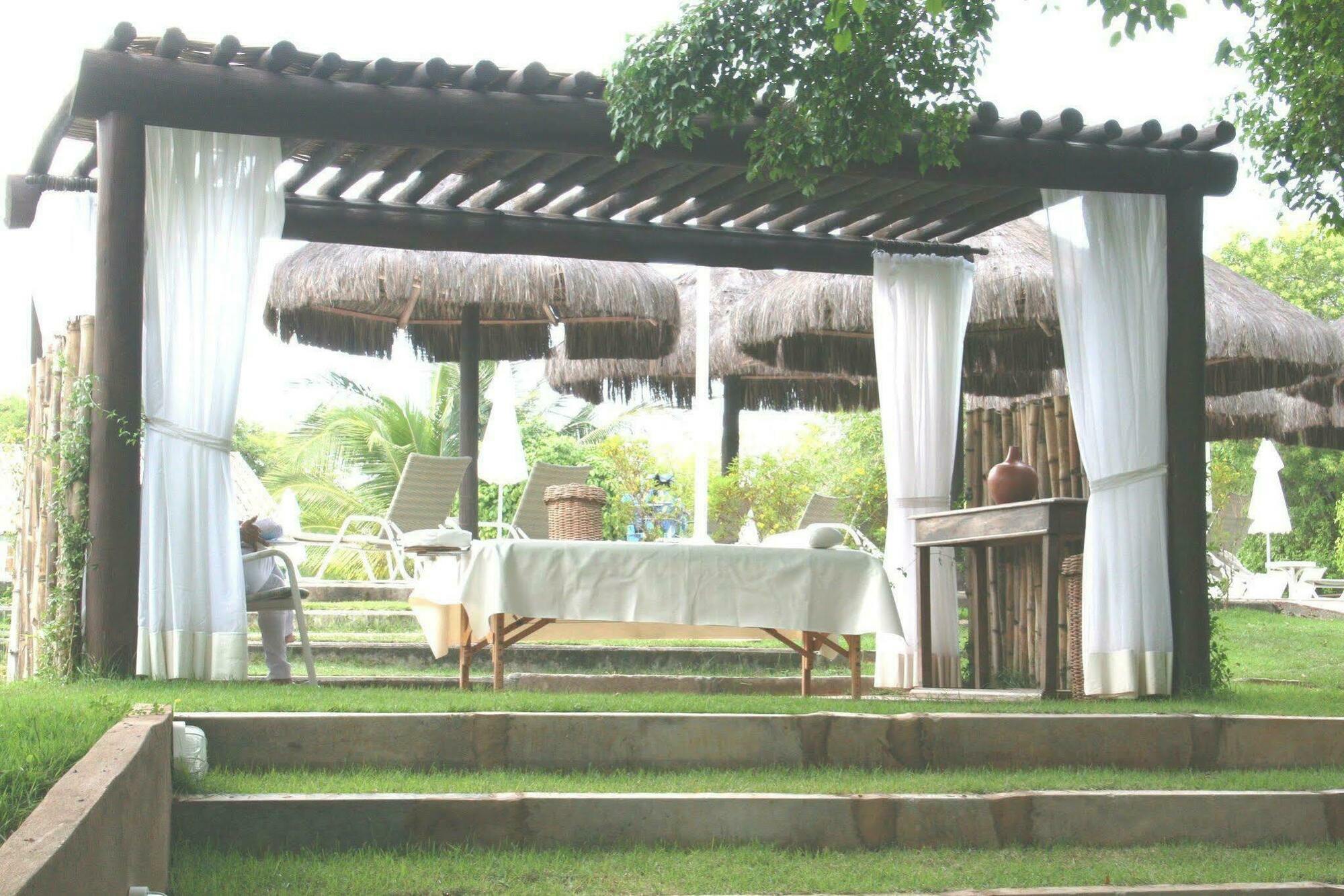 Hotel Deville Prime Salvador Luaran gambar A spa at a resort in Cancun, Mexico